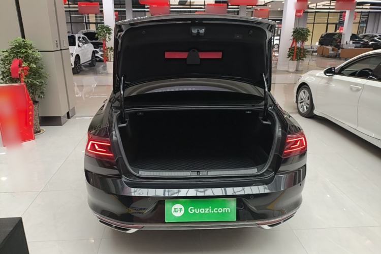 Used Volkswagen Magotan 2023 2 Million Units Commemorative Edition 330TSI DSG Luxury Version
