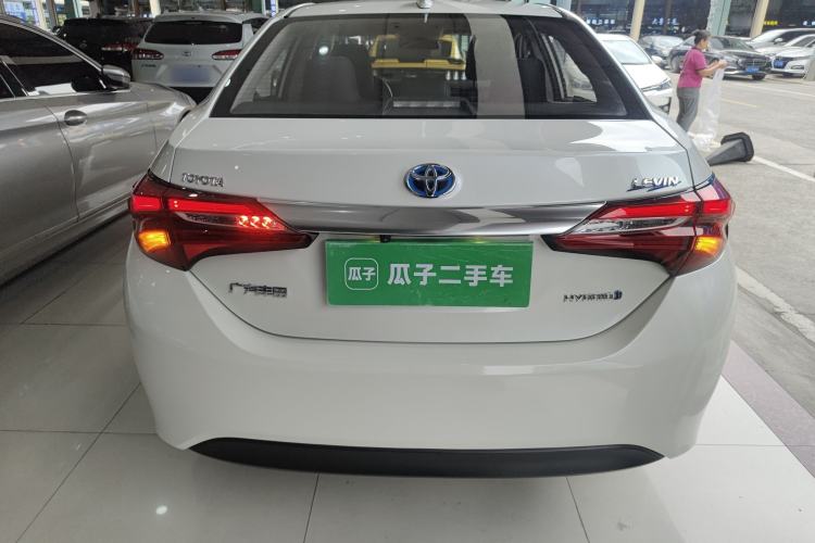 Used Toyota Levin 2016 Dual-Engine 1.8H GS E-CVT Elite Model with Sunroof Rear