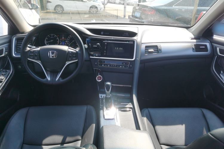 Used Honda Spirior 2015 2.4L Prestige Edition
