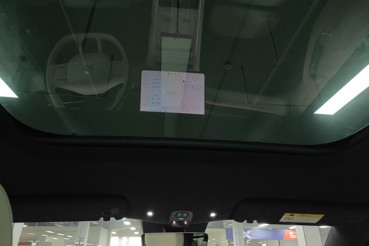 Used Nio ES6 2025 75 kWh Headliner