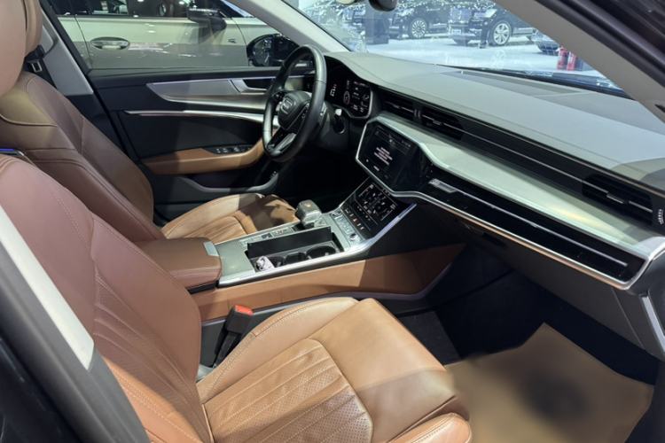 Used Audi A6L 2023 Revised 45 TFSI Prestige Elegant Edition
