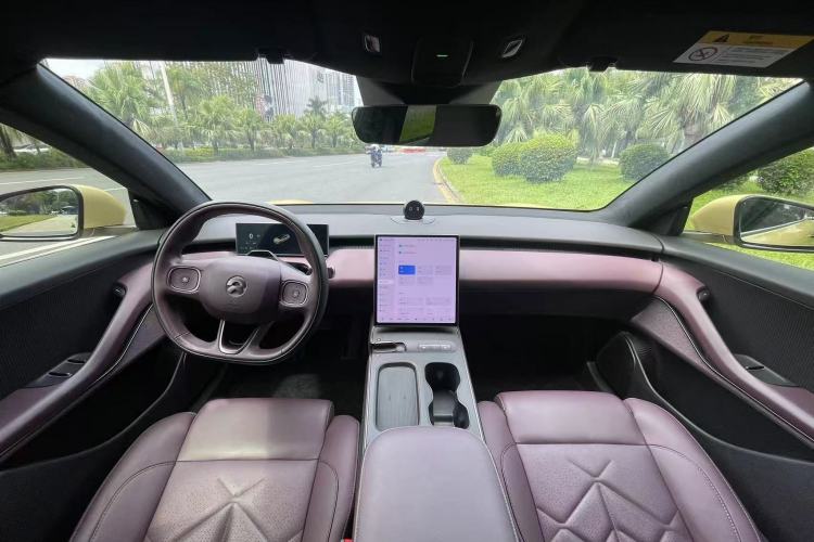 Used Nio ET5T 2023 100kWh Touring Interior 1