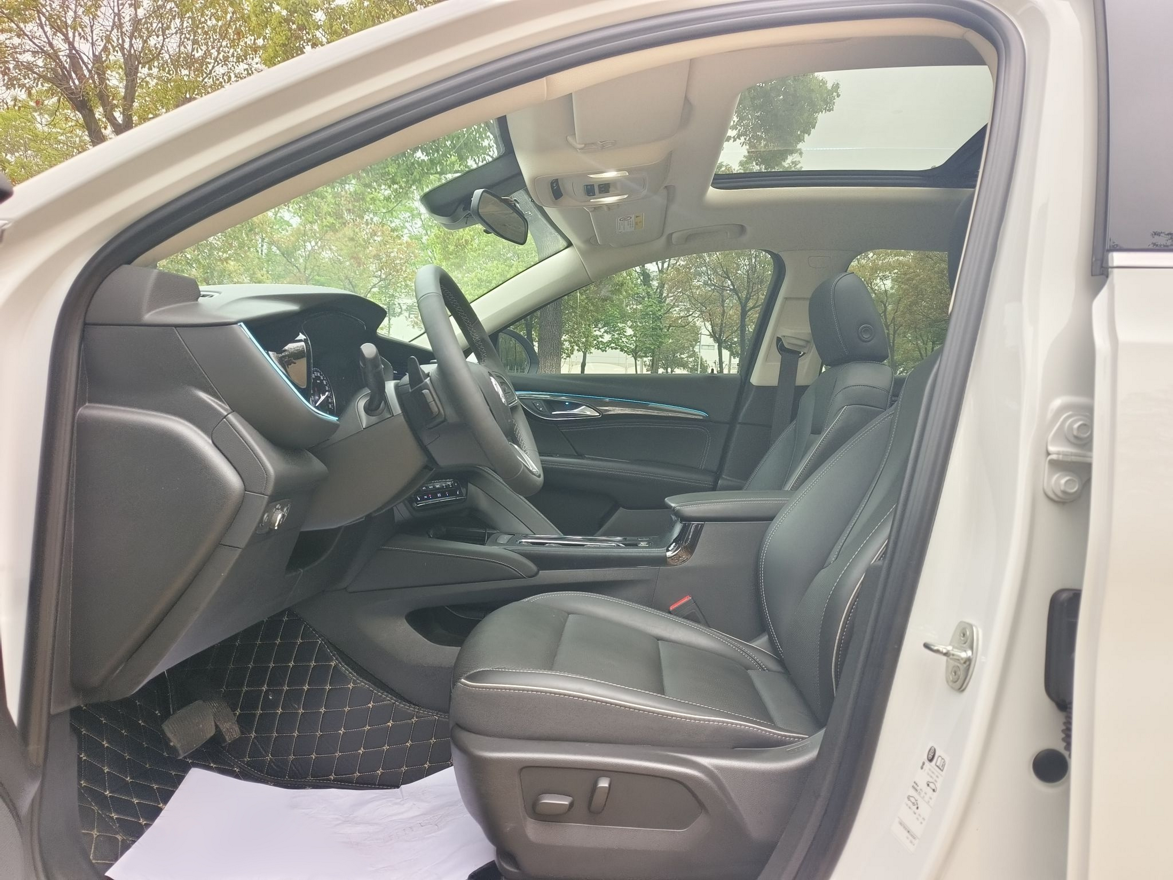 Avant de la voiture
