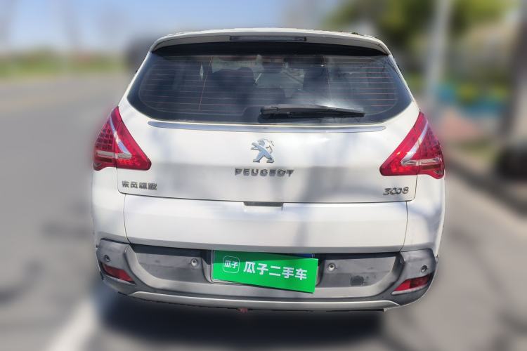 Used Peugeot 3008 2015 2.0L Automatic Classic Edition Exterior 4