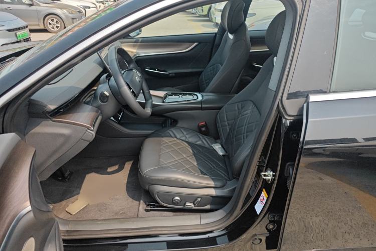 Used CHANGAN NEVO A07 2024 Pure Electric "True Fragrance" Edition 515 Prestige Model Left Front Seat