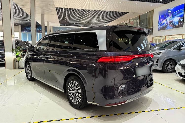 Used BYD Xia 2025 DM-i 1.5T 180km Excellence Model
