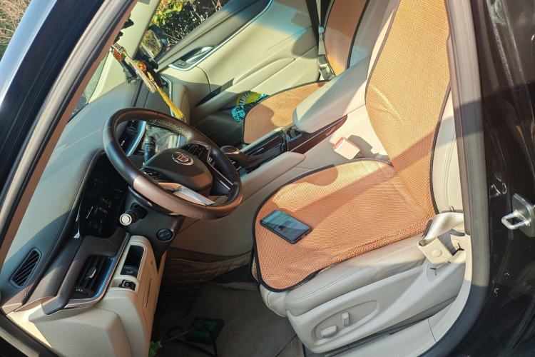 Used Cadillac XTS 2015 28T Comfort Model