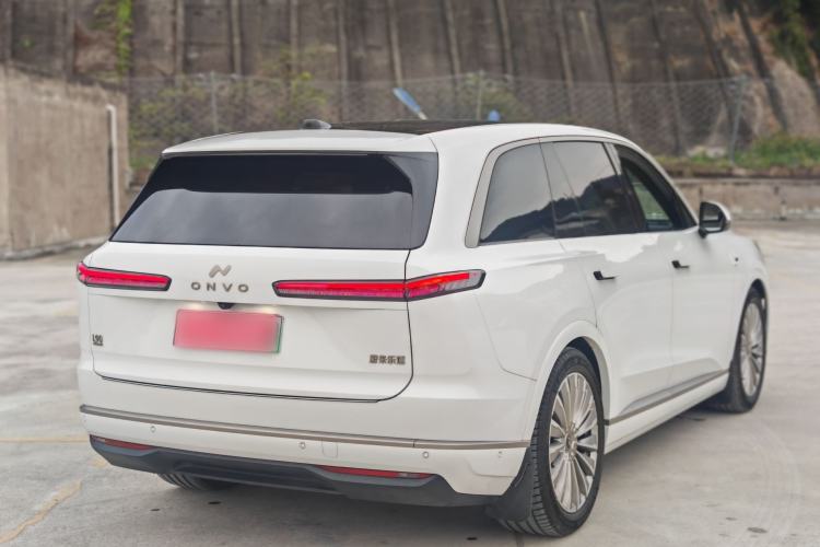 Used ONVO Luxeed L90 2025 Model—Max Six-Seater Version