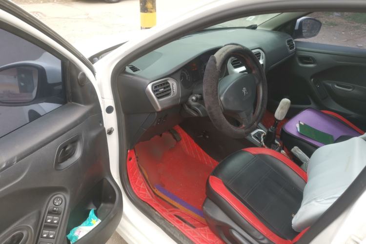 Used Peugeot 301 2016 1.6L Manual Comfort Edition
