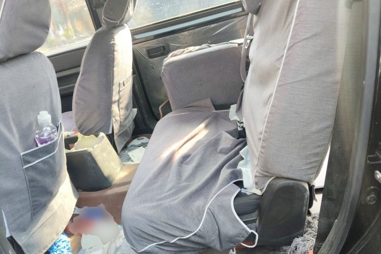 Used Wuling Hongguang PLUS 2020 1.5L Manual Standard Edition 5 Seats