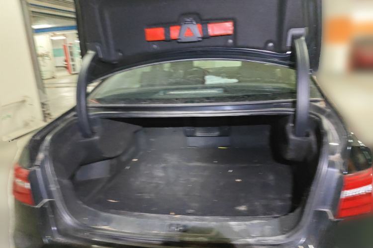 Used Dongfeng Aeolus A9 2016 1.8T Luxury Model
