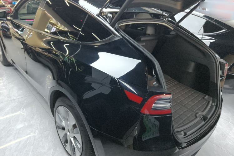 Used Tesla Model Y 2022 Revised Version Rear-Wheel Drive Exterior 2