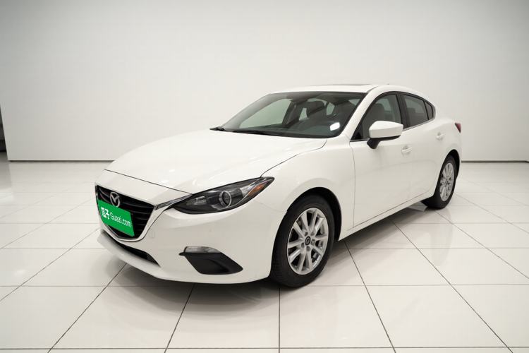 Used Mazda 3 Axela 2014 Sedan 1.5L Manual Comfort Model
