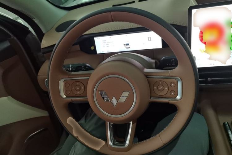 Used Wuling Bingo S 2025 Model 325km Deluxe Edition
