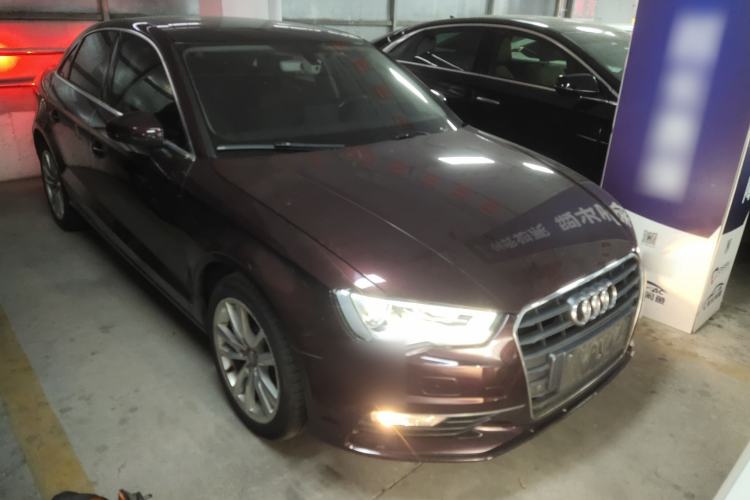Used Audi A3 2016 Limousine 35 TFSI Style Edition Front Right 45 Deg