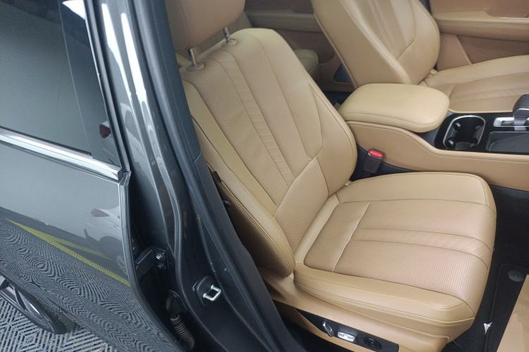 Used Li Auto ONE 2020 Extended-Range 6-Seater Version
