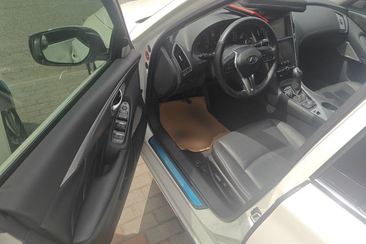 Used Infiniti Q50L 2018 2.0T Enjoyment Edition China V standard