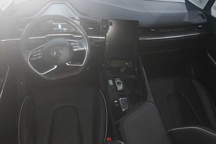 Used Hyundai Custo 2024 270TGDi LUX Prestige Edition
