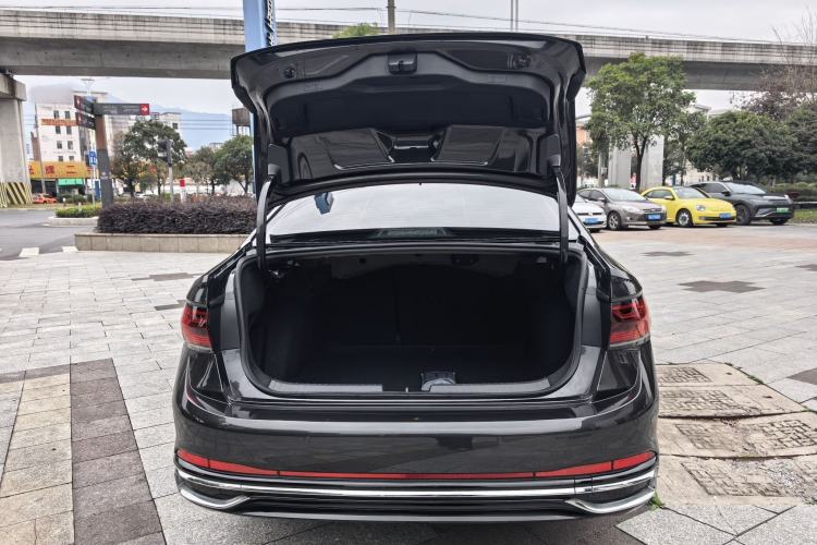 Used Volkswagen Sagitar 2025 300TSI DSG Excellence Edition