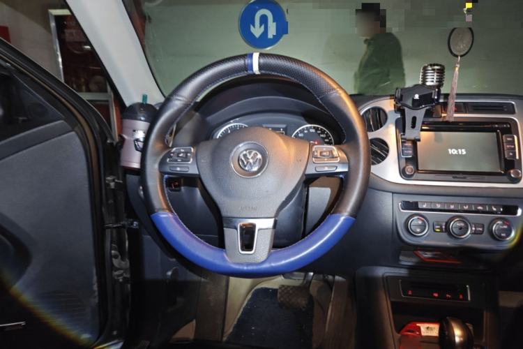 Used Volkswagen Tiguan 2015 2.0 TSI Automatic All-Wheel Drive Flagship Edition