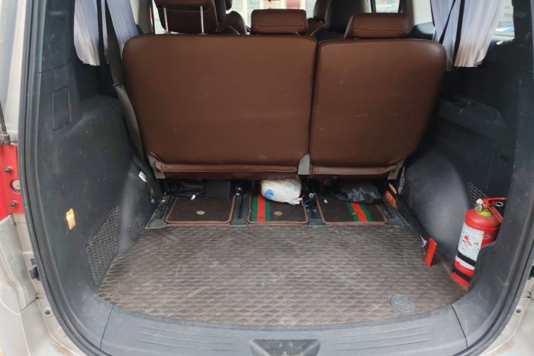 Used SAIC MAXUS G10 2019 Facelift PLUS 1.9T Manual Smart Edition Diesel Emission Standard China V Trunk