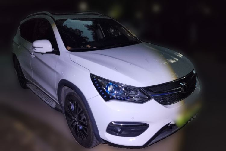 Used BYD Song New Energy 2017 Song DM 1.5TID All-Wheel Drive Luxury Model