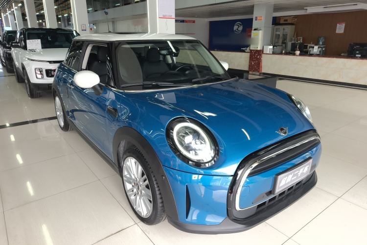 Used MINI MINI 2022 1.5T COOPER Classic Edition
