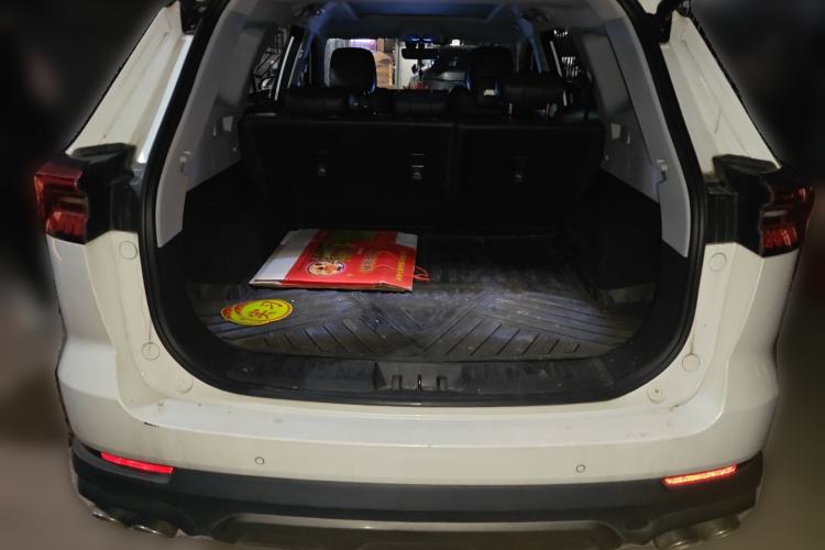 Used Chery Tiggo 8 PRO 2022 390T Two-Wheel Drive Sky Dome Edition 5 Seats Trunk