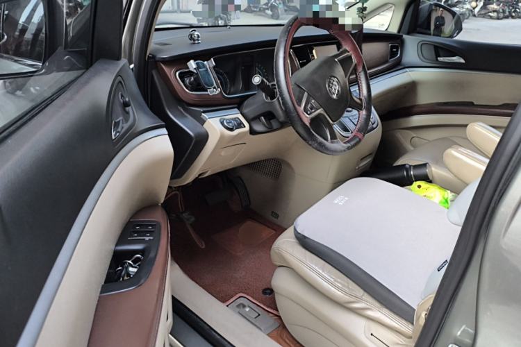 Used Buick GL8 2015 2.4L Luxury Business Premium Edition