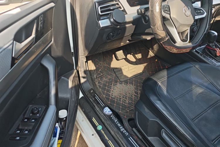 Used Volkswagen Lavida 2023 300TSI DSG Full-Comfort Edition Driver Seat