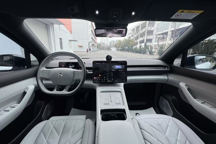 Used Nio ES6 2025 75 kWh
