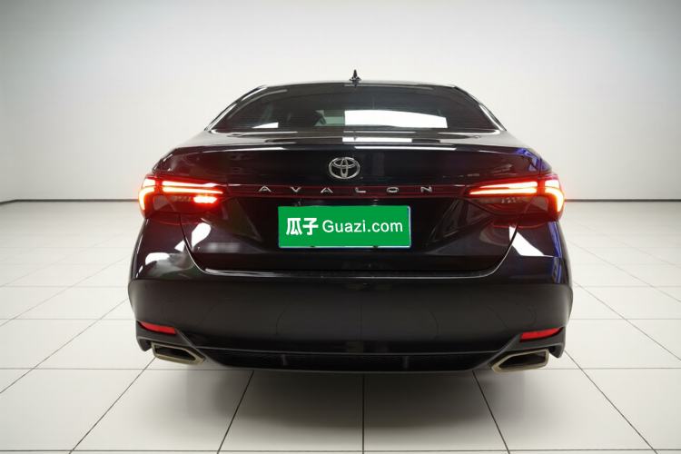 Used Toyota Avalon 2023 2.0L Premium Edition Rear