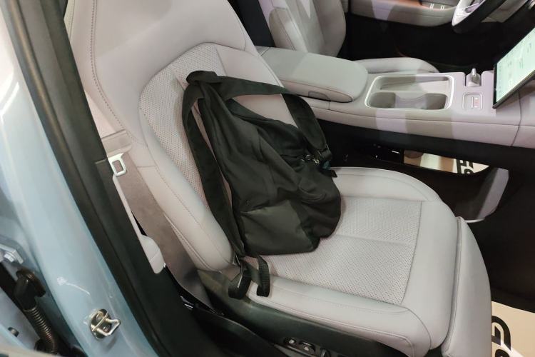 Used Nio EC6 2024 75 kWh