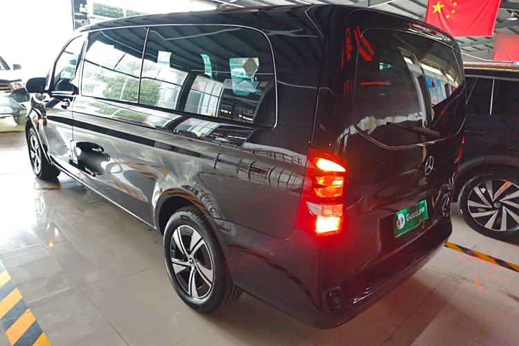 Used Mercedes-Benz Vito 2024 2.0T Elite Version 7 Seats