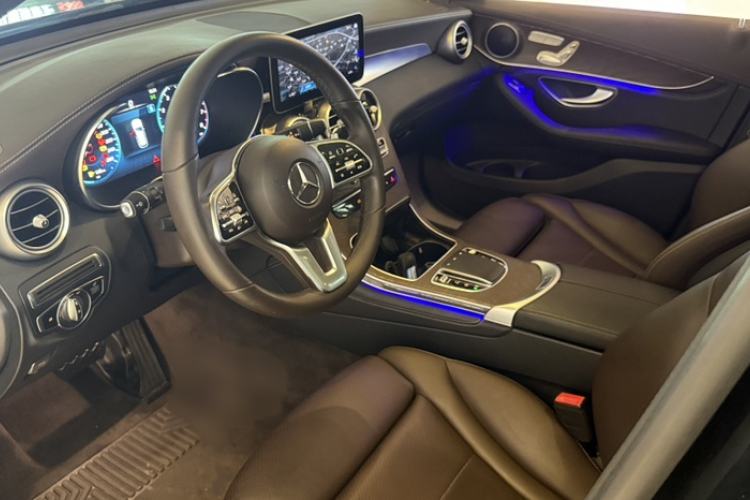 Used Mercedes-Benz GLC 2020 GLC 300 L 4MATIC Dynamic Edition Steering Wheel