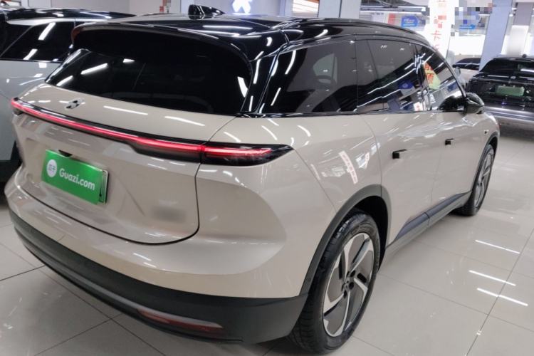 Used Nio ES6 2023 75 kWh
