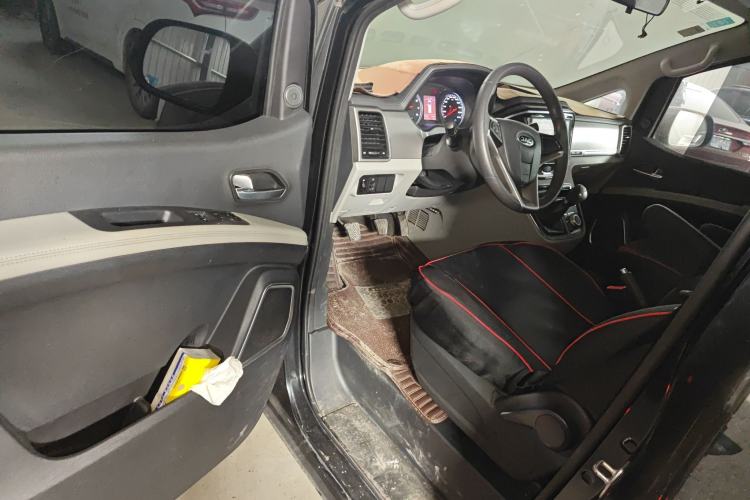 Used JAC Refine M4 2017 2.0T Manual Comfort Version