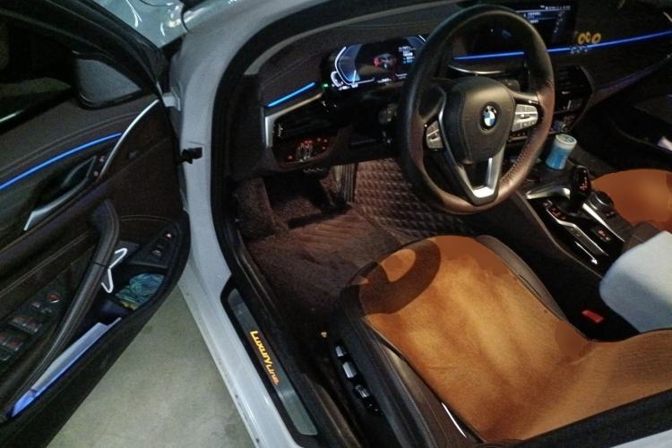 Used BMW 5 Series New Energy 2020 530Le Pioneer Edition Driver Seat