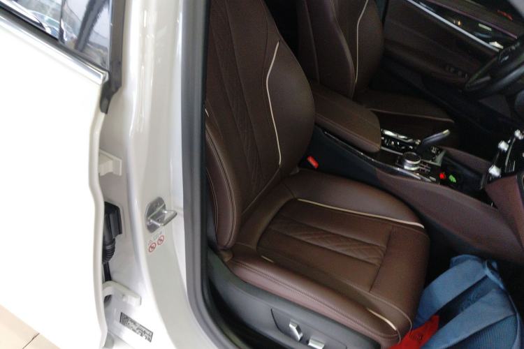 Used BMW 5 Series 2022 Restyled 525Li M Sport Package