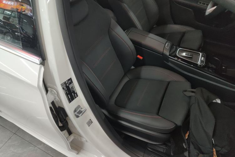 Used Mercedes-Benz A-Class 2024 Updated A 200 L Fashion Version
