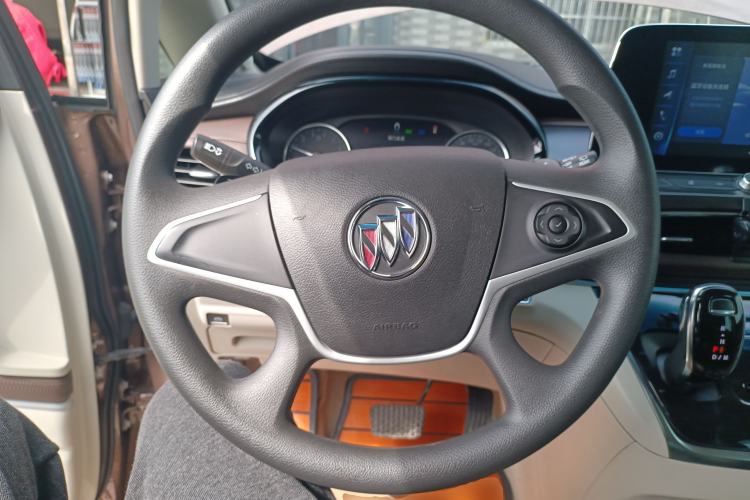 Used Buick GL8 2021 Land Cruiser Executive Class 652T Comfort Model
