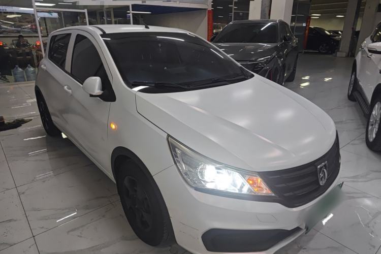 Used Baojun 310 2016 1.2L manual Comfort trim level