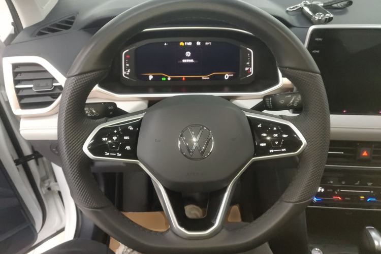 Used Volkswagen Tharu 2023 300TSI Two-Wheel-Drive Full Moon Edition Steering Wheel