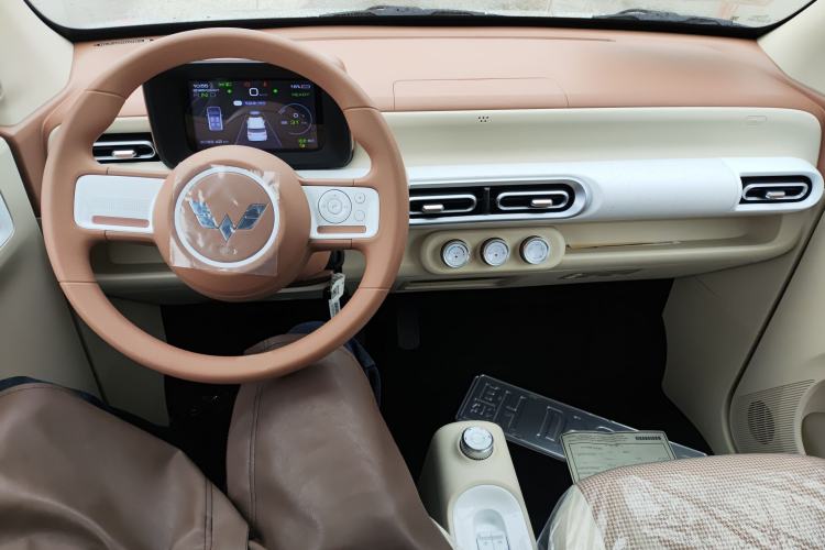 Used Wuling Hongguang MINIEV 2024 3rd Generation 215km Youth Edition
