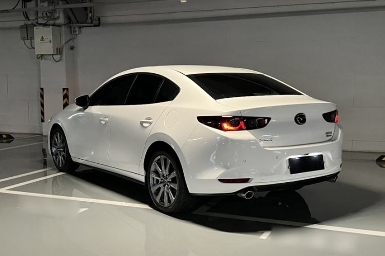 Used Mazda 3 Axela 2023 2.0L Automatic ZhiXuan Edition