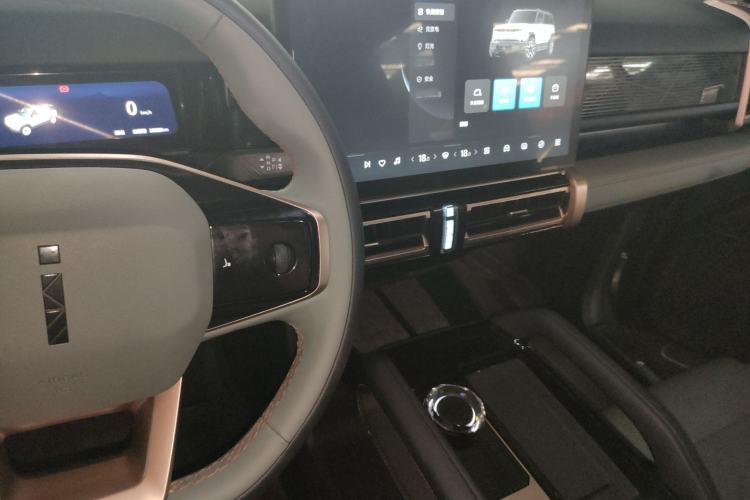 Used iCAR 03 2024 472km Four-Wheel Drive Long-Range Version
