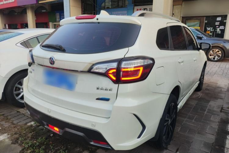 Used Venucia T70 2019 2.0L CVT Enjoy Edition China V Standard
