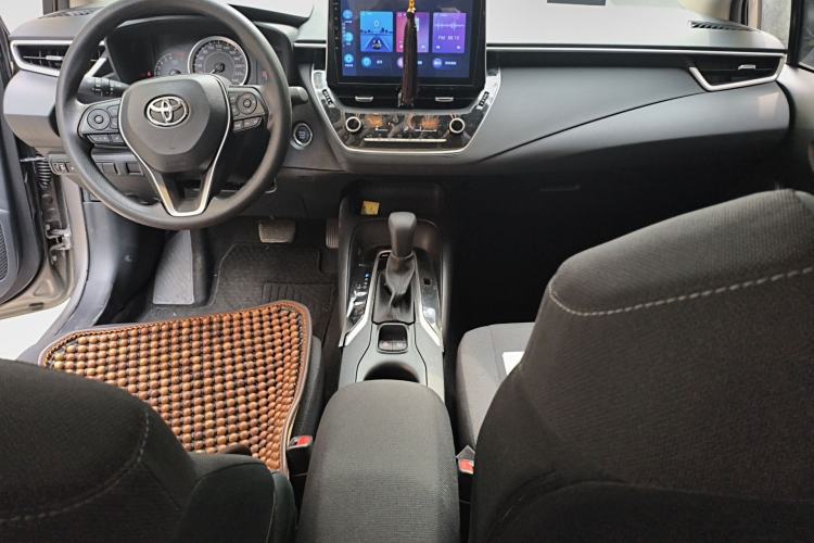 Used Toyota Corolla 2019 1.2T S-CVT GL-i Elite Edition Center Console