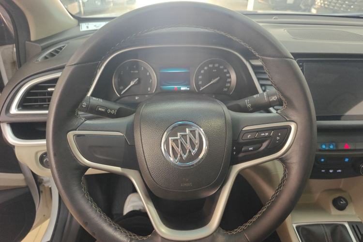 Used Buick GT 2018 15T Manual Elite Version China V Standard
