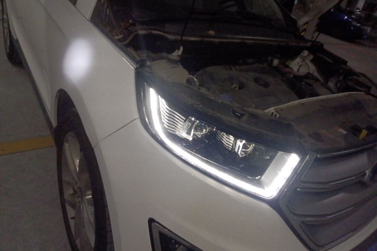 Used Ford Edge 2016 EcoBoost 245 Four-Wheel Drive Titanium 7-Seater